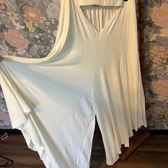 Free People! Annika One Piece - Picture 7 of 13